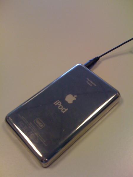 Ipod classic PauluS met invisible shield, al zie je het wel zitten